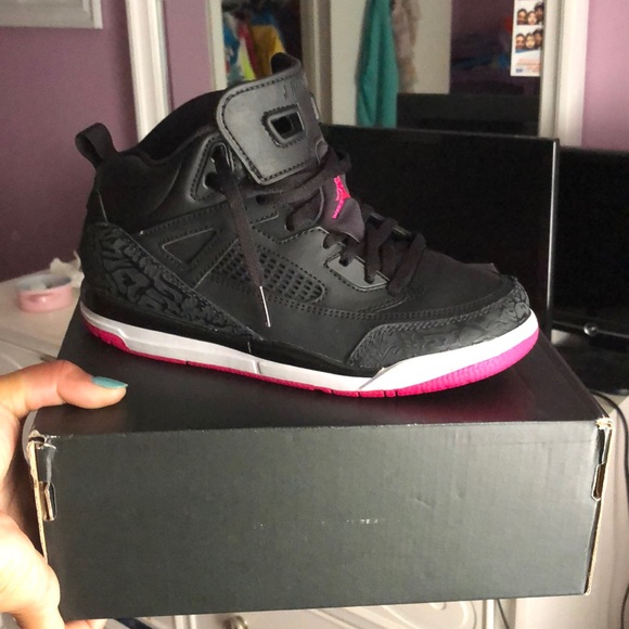 jordan shoes size 3 youth